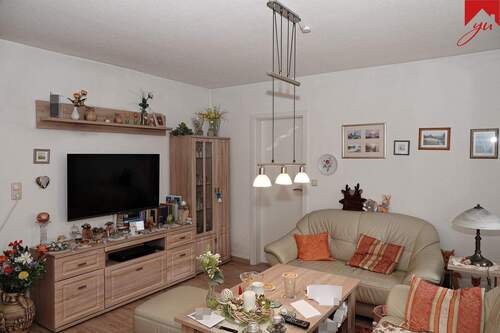 Whg. 2: Wohnzimmer - 