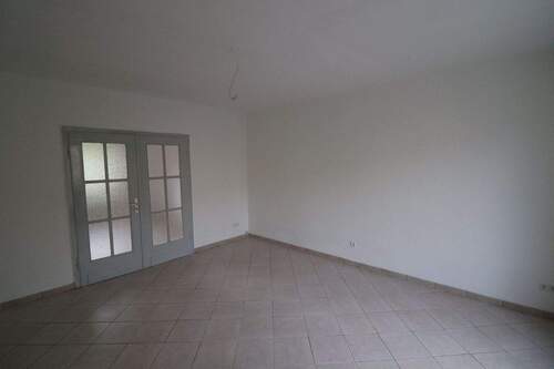 Wohnzimmer - 3 Zimmer Etagenwohnung in Osnabrück