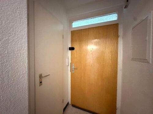 Flur - 1 Zimmer Etagenwohnung zur Miete in Mannheim