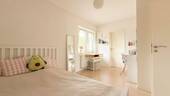 Helles Kinderzimmer - 