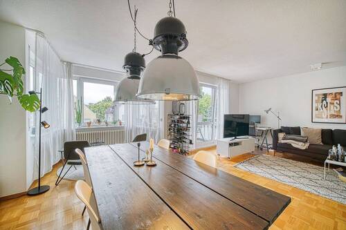 Essen von links - 