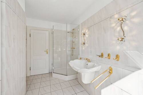 Duschbad - 