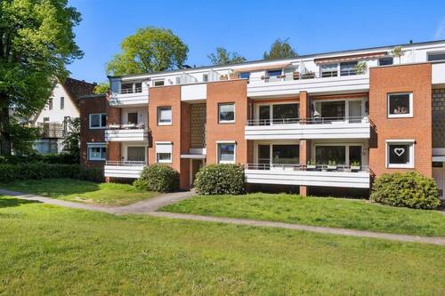 Rückansicht - 3 Zimmer Etagenwohnung zum Kaufen in Hamburg / Rahlstedt