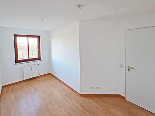 Helles Schlafzimmer - 2 Zimmer Etagenwohnung in München