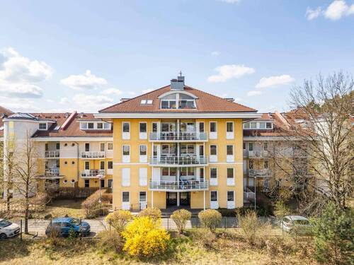 Bild 1 - Helle 2-Zimmer-Eigentumswohnung mit Terrasse in ruhiger und zentraler Lage