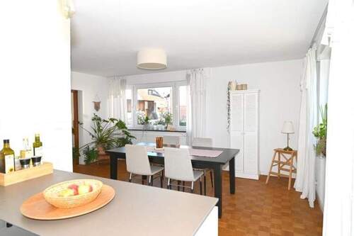 Offene Küche mit Esszimmer - 