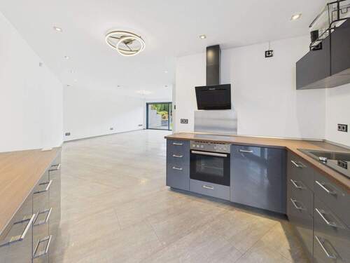 Küche (optional verlegen) EG - 