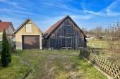 Zusätzliche Erweiterungsmöglichkeit Garage und Schuppen - 