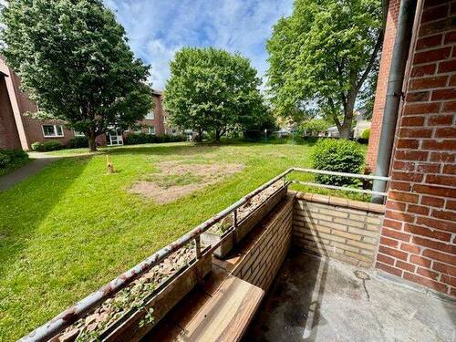 sonniger Balkon - 