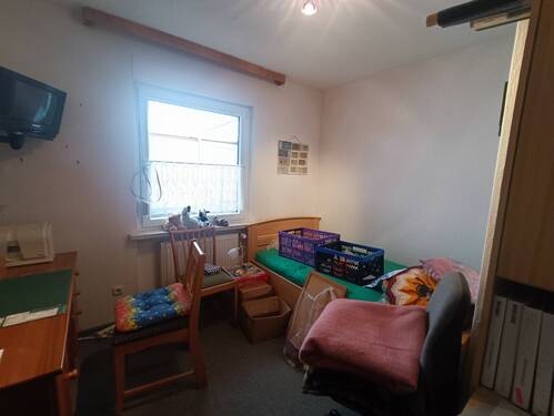 Kinderzimmer / Büro - 