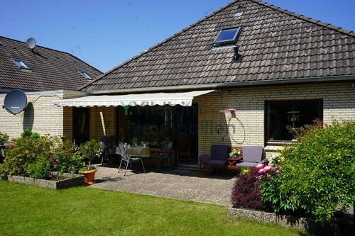 Hausansicht - Perfekt für Familien - Einfamilienhaus mit Gartenparadies in Cuxhaven