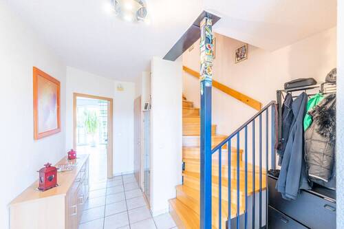 EG Flur - 4 Zimmer Einfamilienhaus in Rhede / Krechting