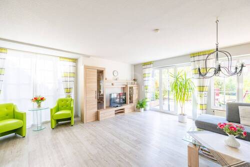 Wohnzimmer - Einfamilienhaus mit 139,00 m&sup2; in Rhede / Krechting zum Kaufen