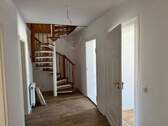 02flur.jpg - 4 Zimmer Etagenwohnung zur Miete in Görlitz
