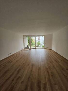 Wohnzimmer - Etagenwohnung mit 92,00 m² in Göttingen zur Miete