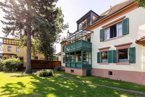 Außenansicht - 9 Zimmer Mehrfamilienhaus, Wohnhaus zum Kaufen in Dresden