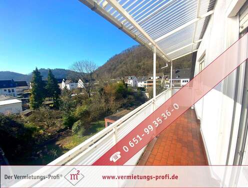 Balkon - Großzügige 4-Zimmer-Dachgeschosswohnung mit Balkon, Tageslichtbad & Garage in Trier-Ehrang!