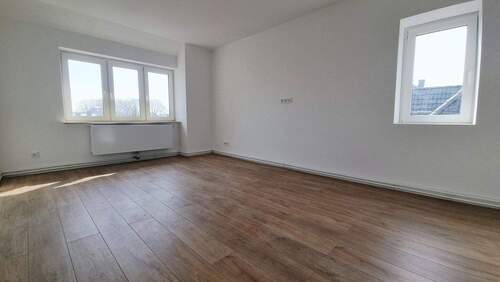 Zimmer 3 - Etagenwohnung mit 90,00 m&sup2; in Brunsbüttel zur Miete