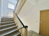 Treppenhaus - 4 Zimmer Etagenwohnung zum Kaufen in Friedrichswerth