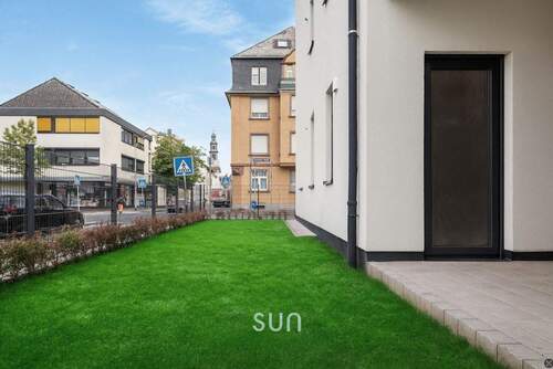 Mit Rasen (visualisiert) - Etagenwohnung mit 66,70 m² in Frankfurt am Main zum Kaufen