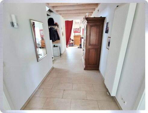 EG Flur - 5 Zimmer Einfamilienhaus in Geisenheim
