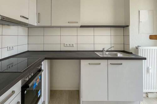 Einbauküche - 3 Zimmer Etagenwohnung in Plauen