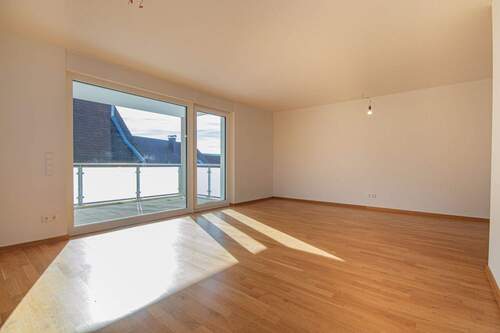 Wohnen/Essen - 4 Zimmer Etagenwohnung in Jestetten