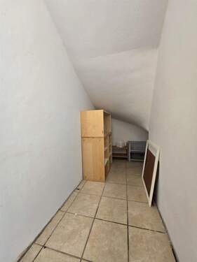 Abstellraum / Spreisekammer - 