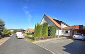Carport, ruhige Anliegerstraße - 