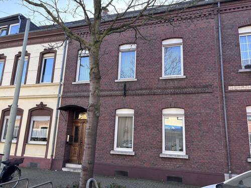 Straßenansicht - 5 Zimmer Mehrfamilienhaus, Wohnhaus zum Kaufen in Tönisvorst