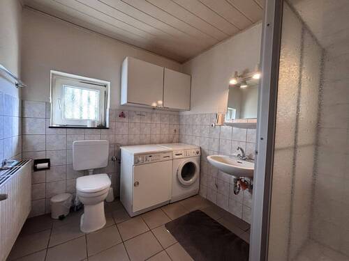 Badezimmer Erdgeschoss - 