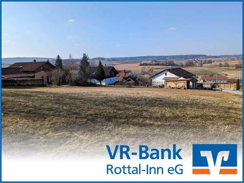 Bild 1 - Sonniges Grundstück - Mit herrlichem Ausblick in das hügelige Umland des 'Bayerischen Klosterwinkels'