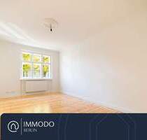 ?? Wohnen in Zehlendorf Mitte: Erstbezug nach Sanierung in eine 3-Zi Stuck-Altbau-Whg mit Dielen - Berlin