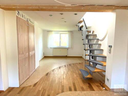 Whng. OG rechts - Wohnzimmer - 