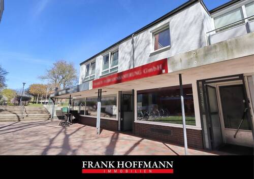 V10878 Titelbild - Sanierte Laden-Bürofläche mit Stellplatz in Hamburg-Bramfeld