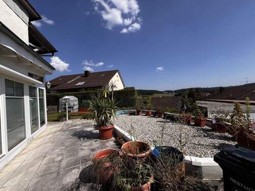Terrasse Wohnung UG - Mehrfamilienhaus, Wohnhaus mit 320,00 m² in Johanniskirchen zum Kaufen