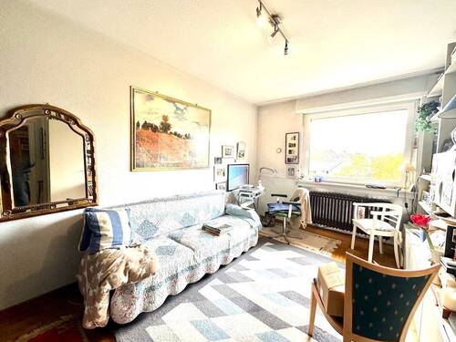  Kinderzimmer 1 mit Parkettboden - 