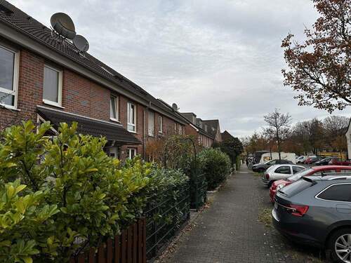 Umgebung - 4 Zimmer Reihenmittelhaus in Köln