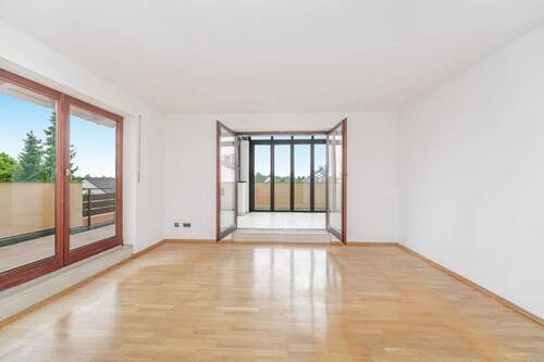 Wohnzimmer - Etagenwohnung mit 146,40 m&sup2; in Königsbrunn zum Kaufen