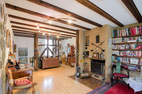 Kaminzimmer - 5 Zimmer Einfamilienhaus zum Kaufen in Kürten