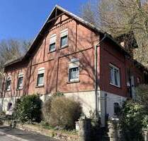 Ein-Zweifamilienhaus mit großem Grundstück in Bad Karlshafen