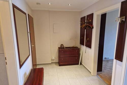 Wohnungsflur - Etagenwohnung mit 80,00 m&sup2; in Stapelfeld zum Kaufen