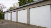Eine Garage rundet das Angebot ab - 