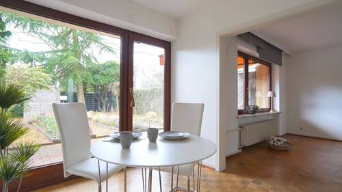 Freuen Sie sich über eine Hausbreite von über 7m... - Volksdorfer Herzstück mit tollem Grundriss