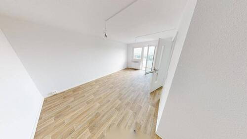 Wohnzimmer - 2 Zimmer Etagenwohnung zur Miete in Chemnitz