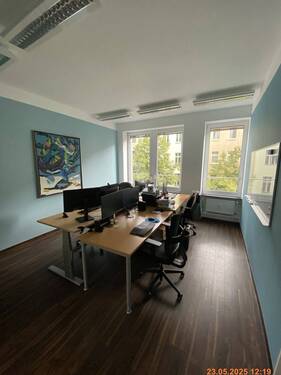Büro (Hessische Straße) - 