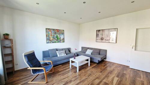  Zimmer - 1 Zimmer Etagenwohnung in Berlin