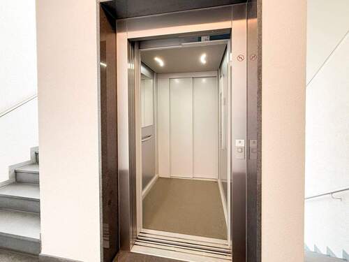 Lift - Etagenwohnung mit 72,90 m² in Leipzig zum Kaufen