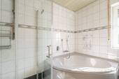 18305 Badezimmer - 