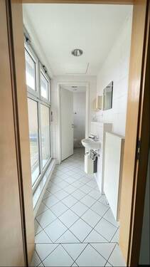 Toiletten im 4. OG - 